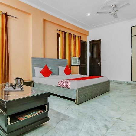 Hotel O Orlov Noida Eksteriør bilde